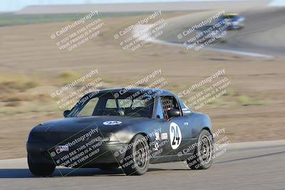 media/Sep-04-2022-CalClub SCCA (Sun) [[1ba13493be]]/Group 3/Phil Hill/